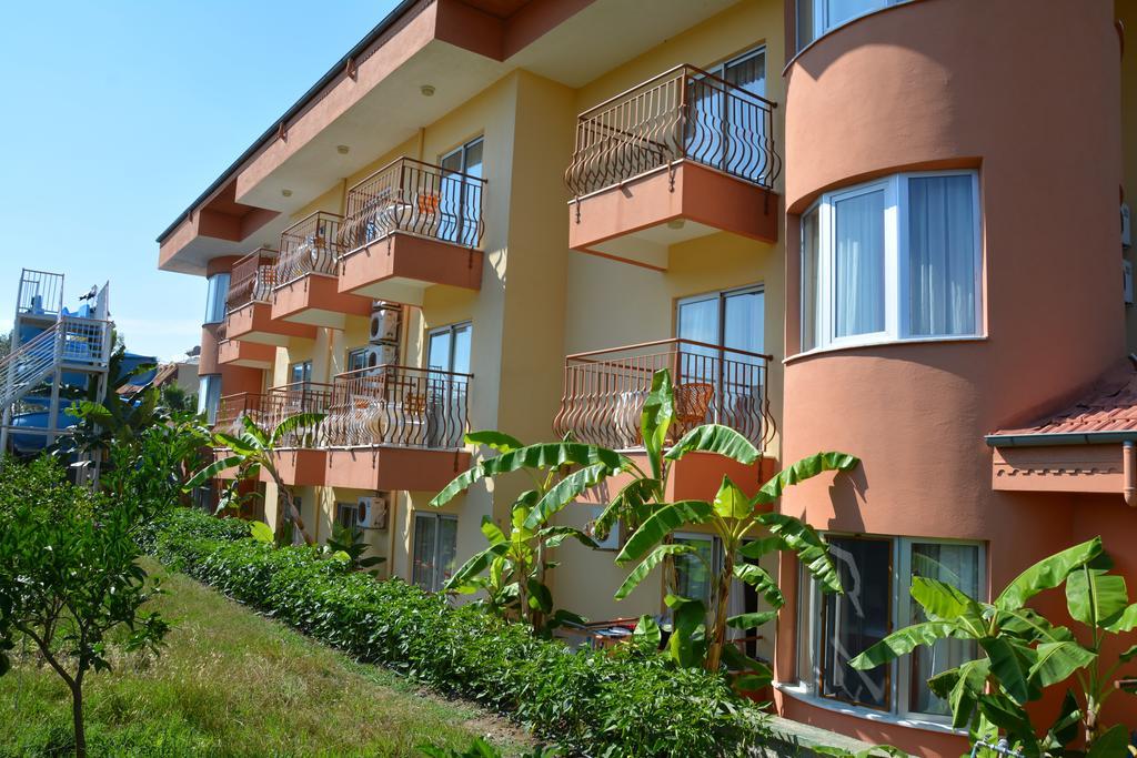 Yavuzhan Hotel Side Exterior photo